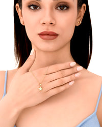 Gold Star Pendant Necklace - GOLD
