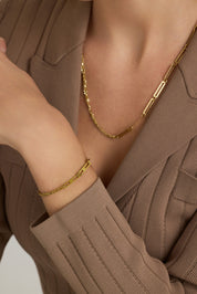 İkili Zincir ve Ataç Formlu Asimetrik Bileklik