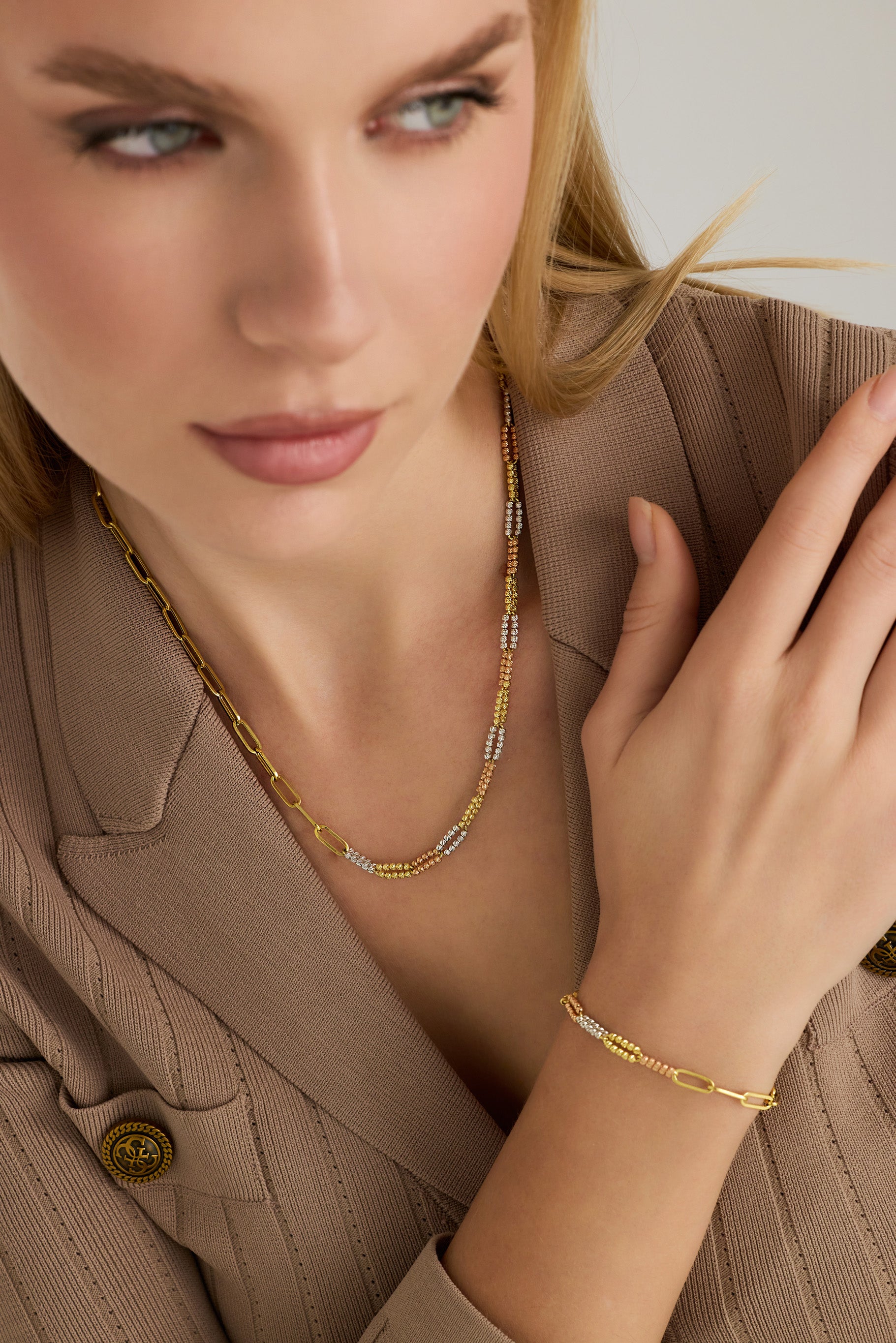 Işıltılı Toplu ve Ataç Zincir Tasarım Bileklik