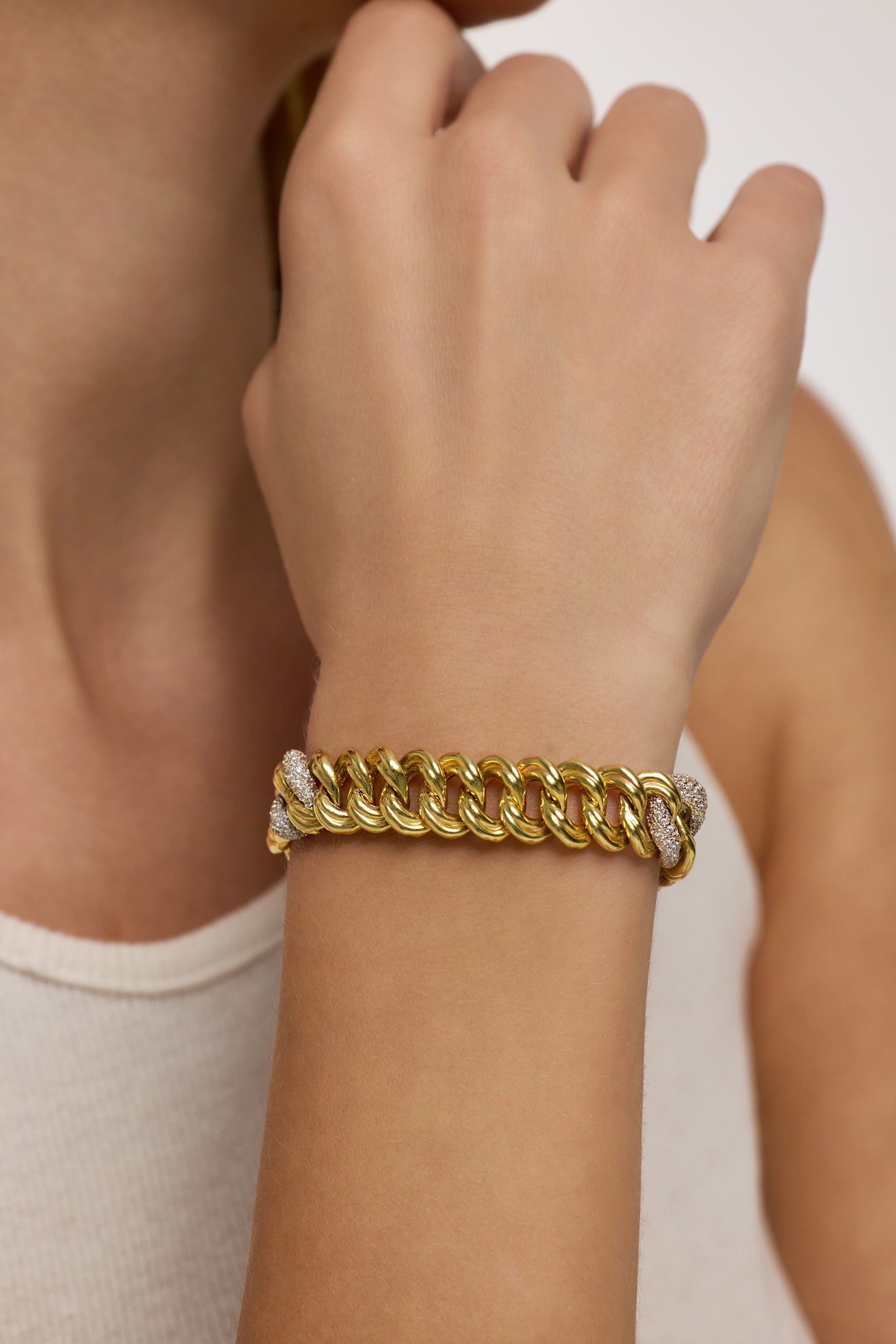 Taşlı Burgu Bileklik