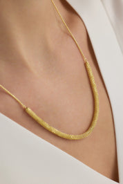 Altın Çoklu Zincir Dokulu Hasır Kolye