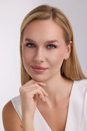 Altın Minimalist Kalp Form Halka Küpe