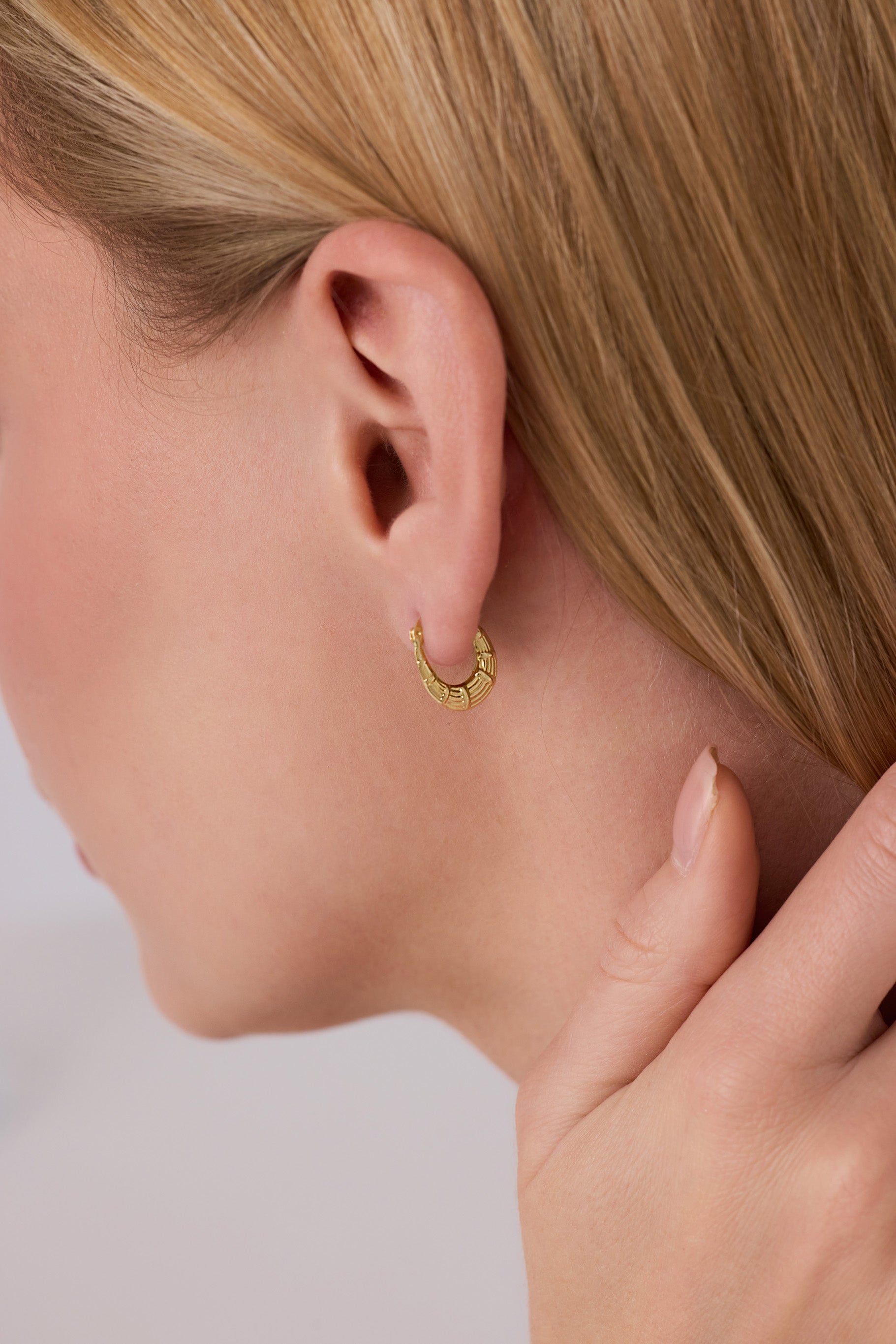 Altın Bambu Model Halka Küpe