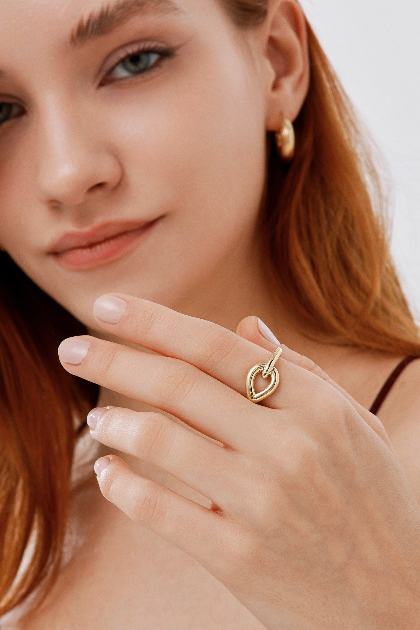 Damla Formlu Geçişli Modern Yüzük