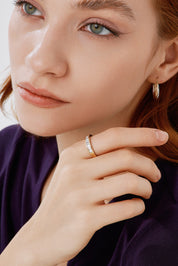 Sıralı Kare Taşlı Yüzük